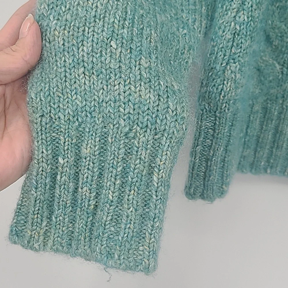 L.L. Bean seafoam green wool cardigan sweater large - Picture 4 of 9